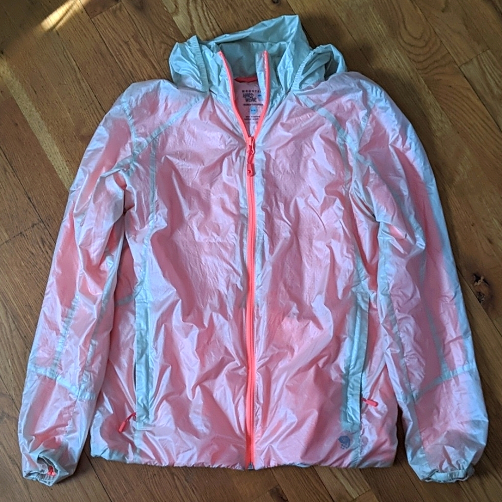 Mountain Hardware Ghost Lite Pro jacket